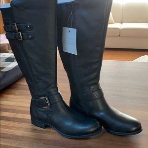 Naturalized pebble leather Jessie wide calf boot